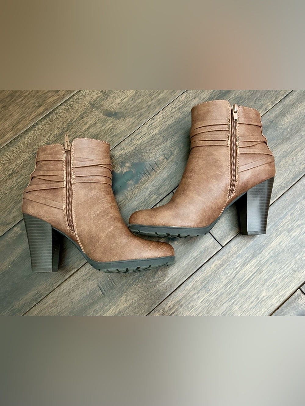 Rialto Spade Brown Ankle Booties Size 7M Block Heel Side Zip Booties - Picture 4 of 7